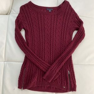 American Eagle Cable knit sweater. Size: XS
